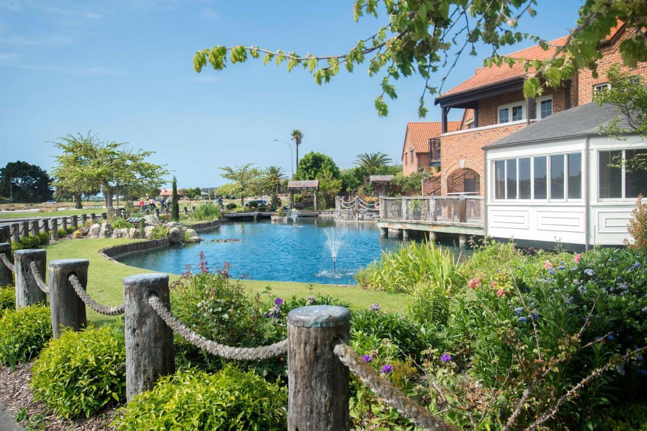 The Village Green Apartment 纳尔逊 外观 照片